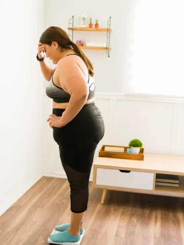 nietrzymanie moczu a otylosc kobiety warszawa